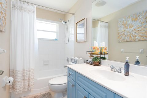 House in North Port, Florida 3 bedrooms, 170.48 sq.m. № 1876856 - photo 27