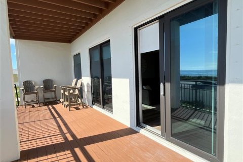 Condo in Flagler Beach, Florida, 2 bedrooms  № 2232536 - photo 15