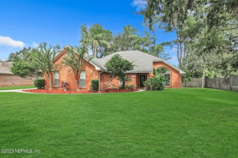 House in Middleburg, Florida 3 bedrooms, 180.88 sq.m. № 773304 - photo 1