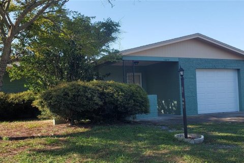 Villa ou maison à louer à Seminole, Floride: 3 chambres, 112.97 m2 № 2092884 - photo 4