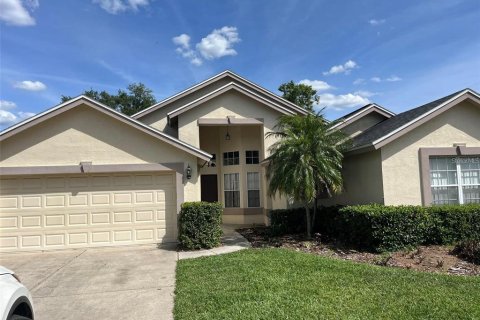 Villa ou maison à louer à Valrico, Floride: 4 chambres, 189.99 m2 № 2230338 - photo 2