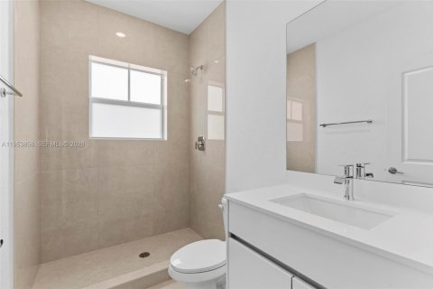 Casa en venta en Homestead, Florida, 4 dormitorios, 254.18 m2 № 2054799 - foto 25