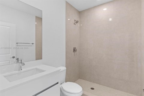 Casa en venta en Homestead, Florida, 4 dormitorios, 254.18 m2 № 2054799 - foto 14