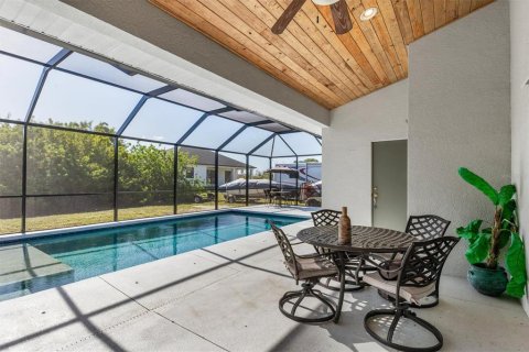 Villa ou maison à vendre à Port Charlotte, Floride: 3 chambres, 150.59 m2 № 2147485 - photo 24