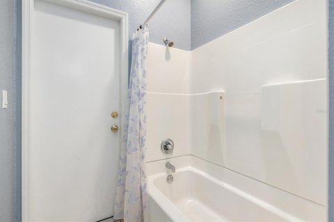 Villa ou maison à vendre à Port Charlotte, Floride: 3 chambres, 150.59 m2 № 2147485 - photo 21