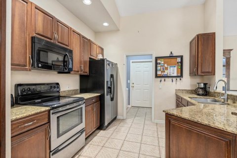 Villa ou maison à vendre à Port Charlotte, Floride: 3 chambres, 150.59 m2 № 2147485 - photo 8