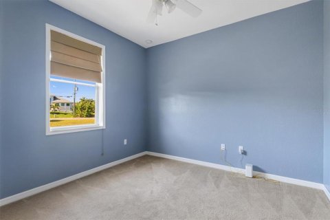 Villa ou maison à vendre à Port Charlotte, Floride: 3 chambres, 150.59 m2 № 2147485 - photo 22