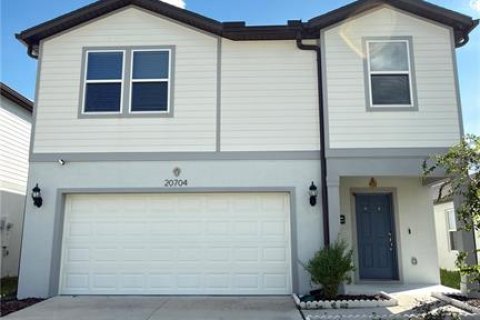Villa ou maison à Land O' Lakes, Floride 4 chambres, 213.12 m2 № 2421793