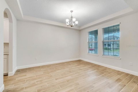 House in Winter Garden, Florida 5 bedrooms, 299.61 sq.m. № 1773373 - photo 6