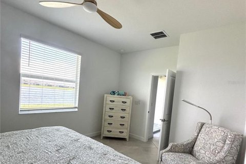 Villa ou maison à louer à Englewood, Floride: 3 chambres, 132.11 m2 № 2115094 - photo 9