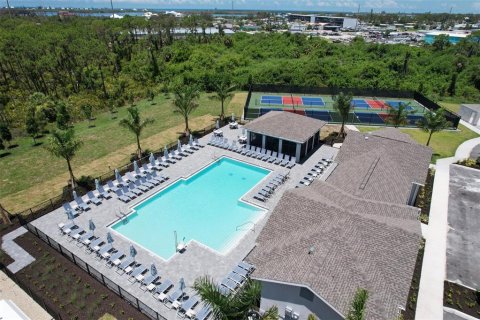 Villa ou maison à louer à Englewood, Floride: 3 chambres, 132.11 m2 № 2115094 - photo 18