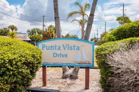 Terreno en venta en Saint Pete Beach, Florida № 2167021 - foto 18