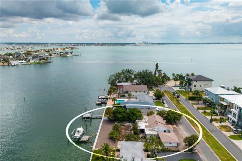 Terreno en venta en Saint Pete Beach, Florida № 2167021 - foto 14