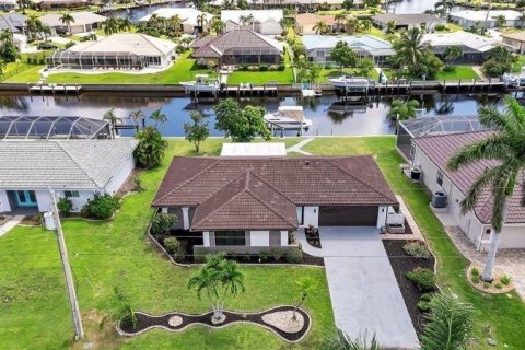 Villa ou maison à louer à Punta Gorda, Floride: 2 chambres, 133.5 m2 № 1562912 - photo 4