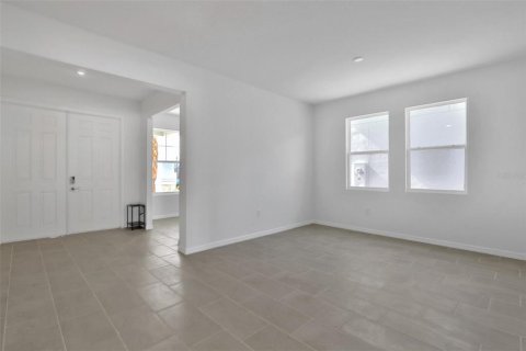 House in Parrish, Florida 3 bedrooms, 252.97 sq.m. № 2322512 - photo 18