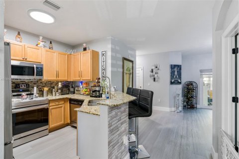 House in Homestead, Florida 3 bedrooms, 146.79 sq.m. № 1887551 - photo 13