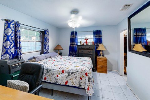 House in Palmetto Bay, Florida 4 bedrooms, 134.89 sq.m. № 1697034 - photo 24