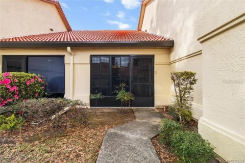 Condominio en venta en Inverness, Florida, 2 dormitorios, 96.62 m2 № 1514786 - foto 2