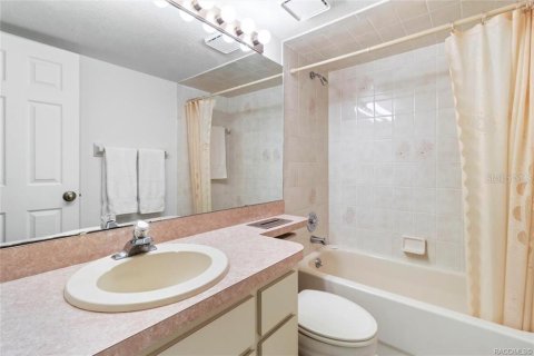 Condominio en venta en Inverness, Florida, 2 dormitorios, 96.62 m2 № 1514786 - foto 16