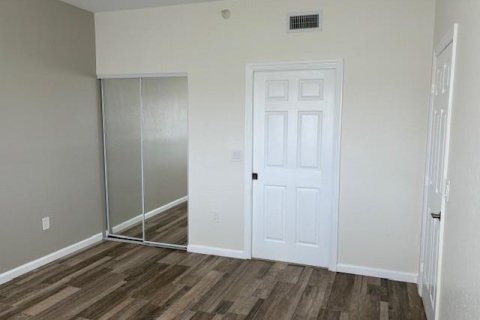 Купить кондоминиум в Тамарак, Флорида 3 комнаты, 118.45м2, № 2186722 - фото 17