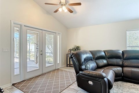 Casa en venta en Eustis, Florida, 3 dormitorios, 161.37 m2 № 1886449 - foto 10