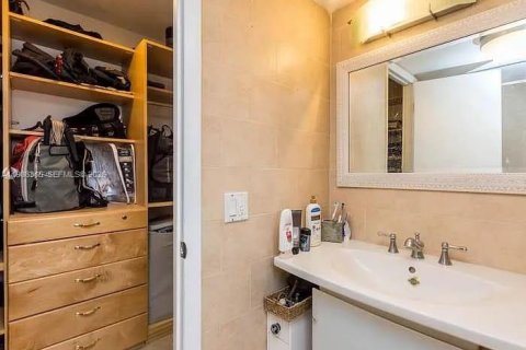 Снять в аренду кондоминиум в Майами-Бич, Флорида 35.67м2, № 2044907 - фото 10