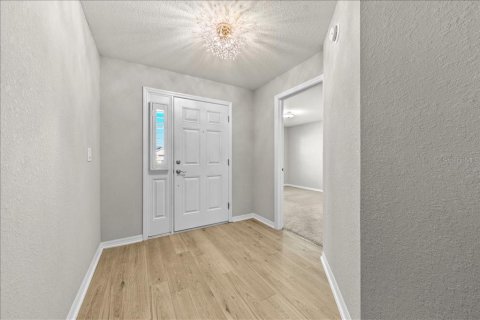 Villa ou maison à vendre à Polk City, Floride: 4 chambres, 190.73 m2 № 2429051 - photo 4