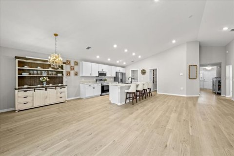Villa ou maison à vendre à Polk City, Floride: 4 chambres, 190.73 m2 № 2429051 - photo 13