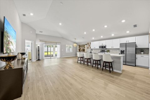 Villa ou maison à vendre à Polk City, Floride: 4 chambres, 190.73 m2 № 2429051 - photo 7