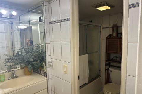 Copropriété à vendre à Miami, Floride: 1 chambre, 70.42 m2 № 2012302 - photo 21