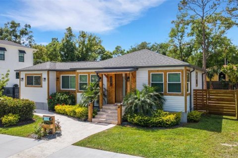 Casa en alquiler en Lakeland, Florida, 3 dormitorios, 106.74 m2 № 1615600 - foto 1