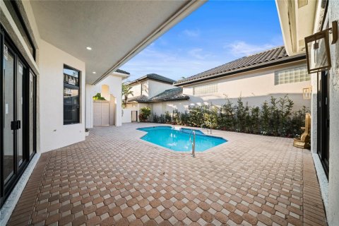 Casa en venta en Boca Raton, Florida, 4 dormitorios, 264.4 m2 № 2183480 - foto 16