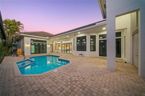 Casa en venta en Boca Raton, Florida, 4 dormitorios, 264.4 m2 № 2183480 - foto 3