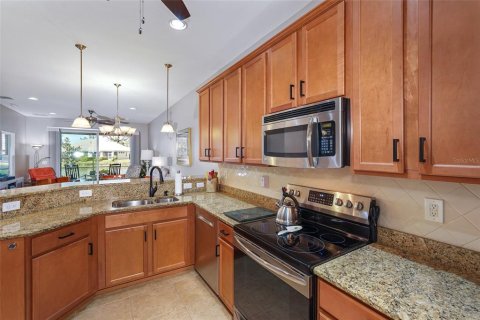 Купить виллу или дом в Норт-Порт, Флорида 6 комнат, 125.33м2, № 1538376 - фото 17