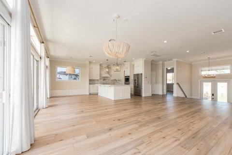 Casa en alquiler en Redington Beach, Florida, 5 dormitorios, 326.18 m2 № 1919222 - foto 14