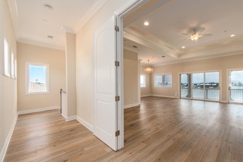 Casa en alquiler en Redington Beach, Florida, 5 dormitorios, 326.18 m2 № 1919222 - foto 27