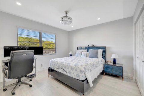 Condo in Coconut Creek, Florida, 2 bedrooms  № 1844026 - photo 15