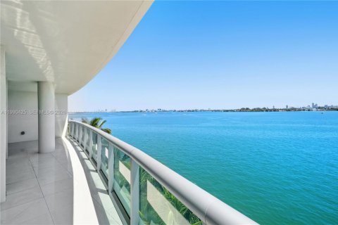 Copropriété à vendre à North Bay Village, Floride: 3 chambres, 170.94 m2 № 2183266 - photo 10