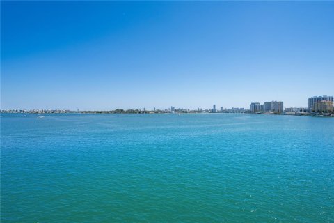 Copropriété à vendre à North Bay Village, Floride: 3 chambres, 170.94 m2 № 2183266 - photo 5