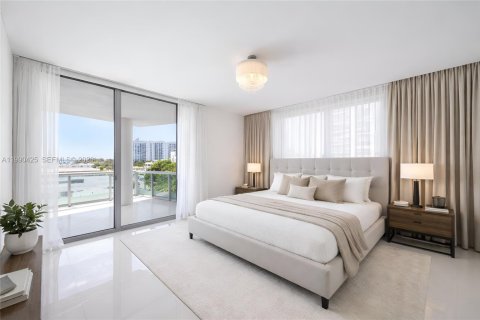 Copropriété à vendre à North Bay Village, Floride: 3 chambres, 170.94 m2 № 2183266 - photo 13
