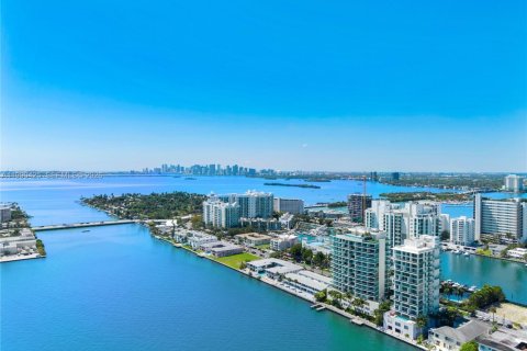 Copropriété à vendre à North Bay Village, Floride: 3 chambres, 170.94 m2 № 2183266 - photo 22