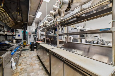 Propiedad comercial en alquiler en Lakeland, Florida, 936.45 m2 № 1561136 - foto 22