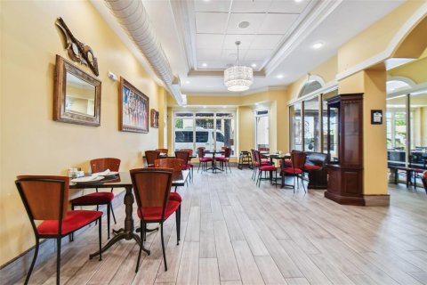 Propiedad comercial en alquiler en Lakeland, Florida, 936.45 m2 № 1561136 - foto 8