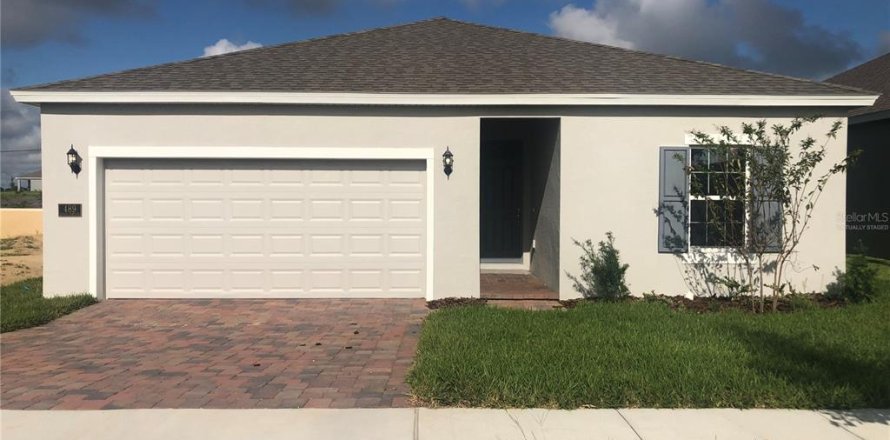 House in Tavares, Florida 3 bedrooms, 130.71 sq.m. № 1919795