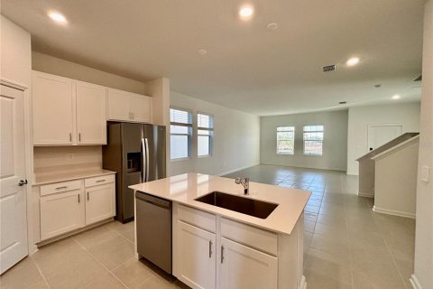 Villa ou maison à louer à Clermont, Floride: 4 chambres, 187.94 m2 № 2151297 - photo 5