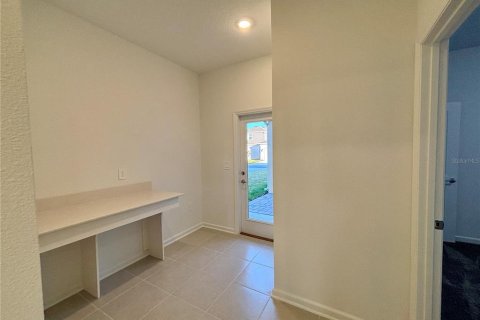 Villa ou maison à louer à Clermont, Floride: 4 chambres, 187.94 m2 № 2151297 - photo 11