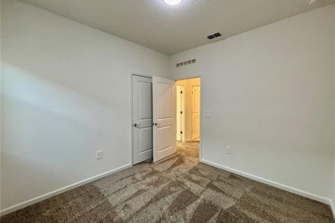 Villa ou maison à louer à Clermont, Floride: 4 chambres, 187.94 m2 № 2151297 - photo 23