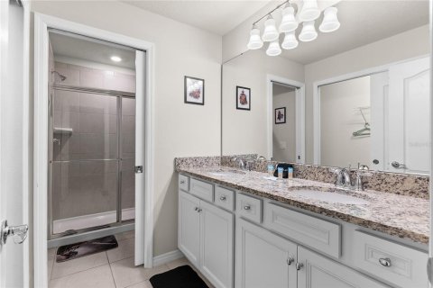 Adosado en venta en Davenport, Florida, 5 dormitorios, 211.91 m2 № 2214722 - foto 28
