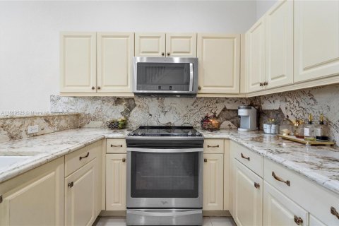 Adosado en venta en Pembroke Pines, Florida, 2 dormitorios, 144.93 m2 № 1979460 - foto 22