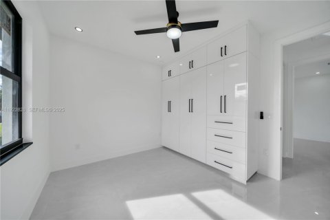 Casa en venta en Lehigh Acres, Florida, 3 dormitorios № 1983710 - foto 25